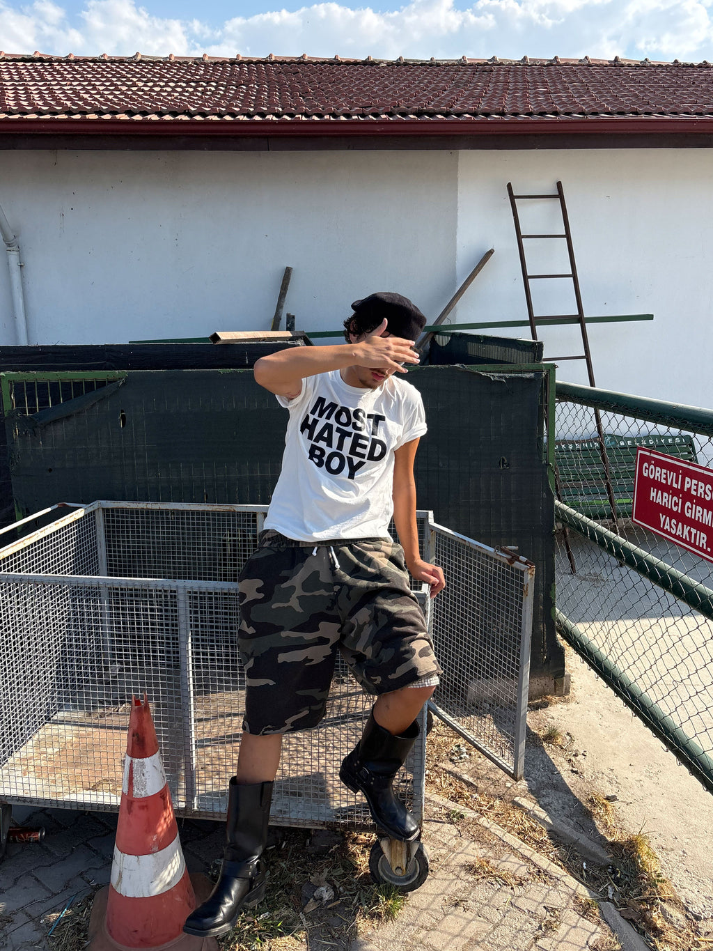 Most Hated Boy T-Shirt - Ekru - Boxy Fit - Lethe Studios