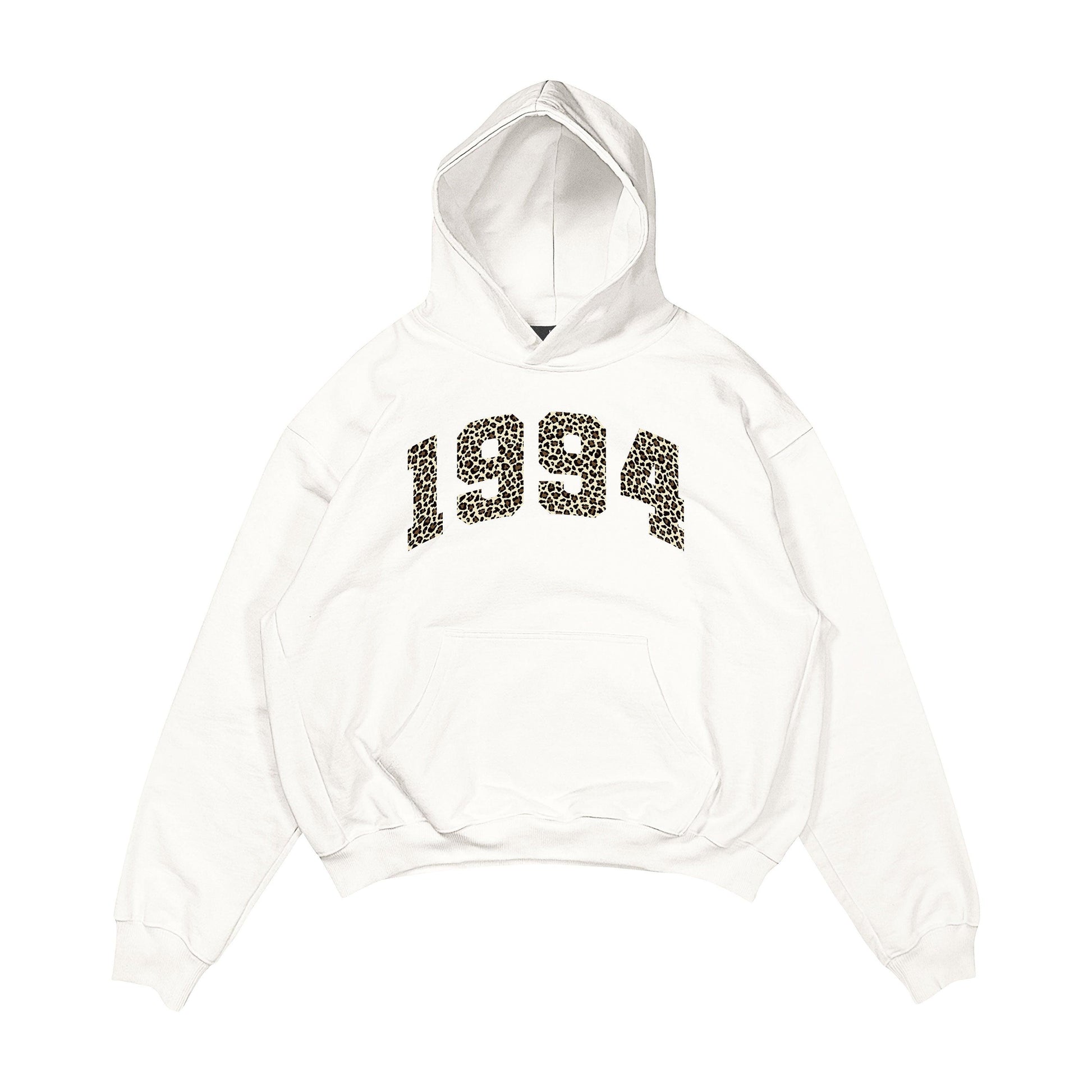 Aesthetic, leopar desenli, günlük kullanıma uygun olarak pamuklu kumaştan üretilmiş oversize ekru renk hoodie.
