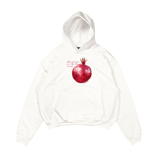 Aesthetic, nar desenli, cozy, pinterest tarzı, günlük kullanıma uygun olarak pamuklu kumaştan üretilmiş oversize ekru renk hoodie.