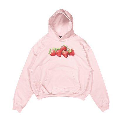 Aesthetic, çilek desenli, cozy, pinterest tarzı, günlük kullanıma uygun olarak pamuklu kumaştan üretilmiş oversize pembe renk hoodie.